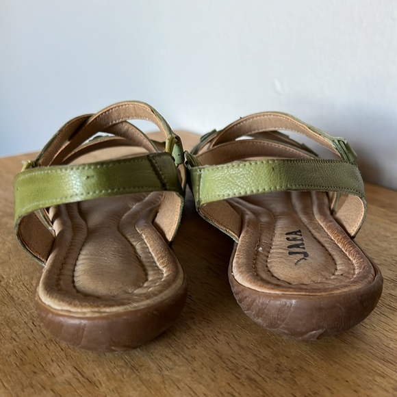 Jafa 124 Green Studded Toe Sandals Size 37 - Picture 4 of 8